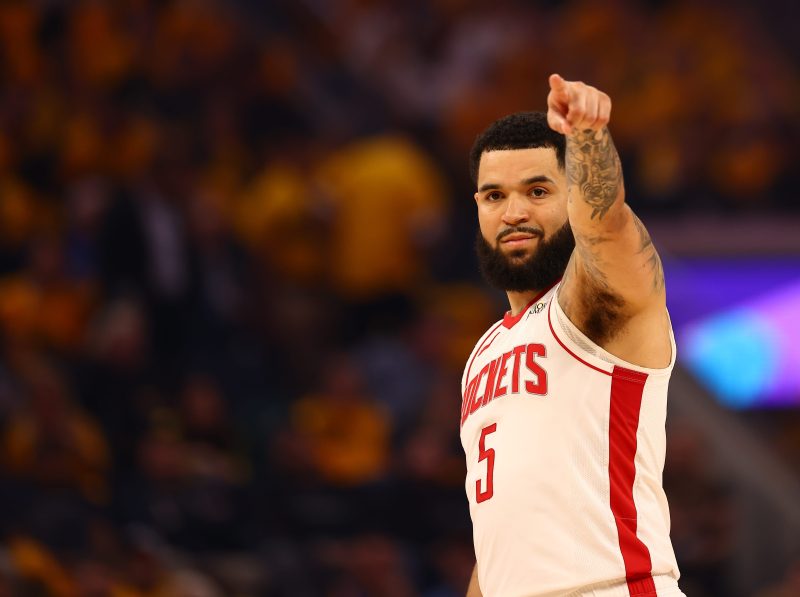 All-Star veteran guard plans to re-sign with Rockets