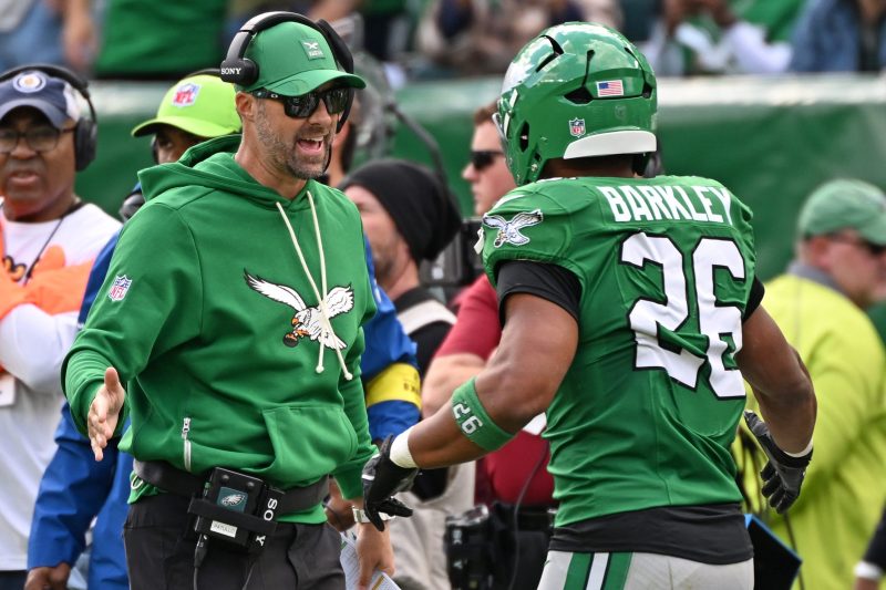 What’s wrong with the Eagles’ offense? Predictability is just the start